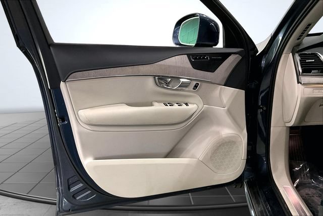 Certified 2024 Volvo XC90 T8 Ultimate w/ Protection Package Premier AWD/4WD image 26