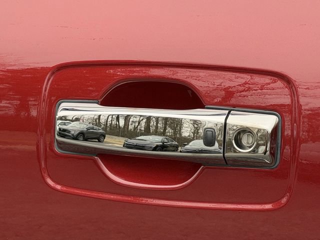 Used 2019 Nissan Titan Platinum Reserve w/ Platinum Utility Package image 33
