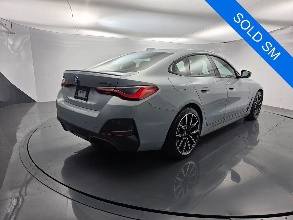Used 2022 BMW i4 eDrive40 w/ M Sport Package RWD image 4