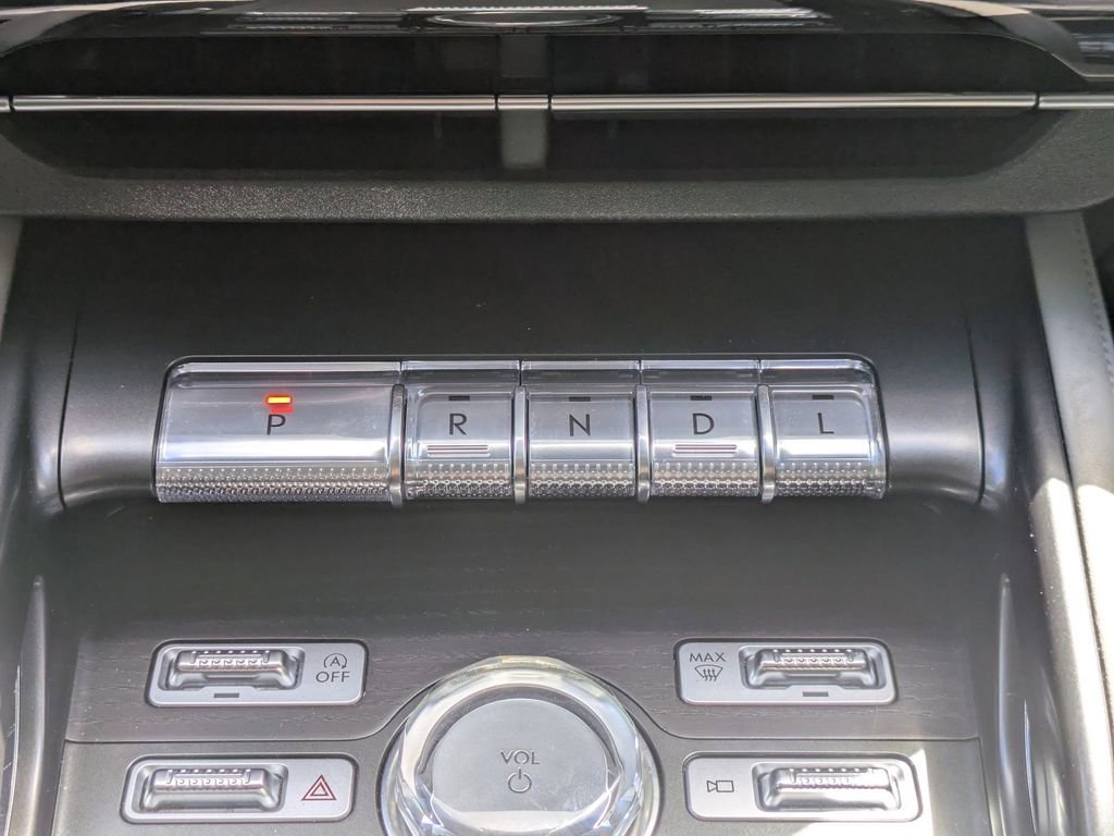 Certified 2024 Lincoln Nautilus Reserve AWD/4WD image 22