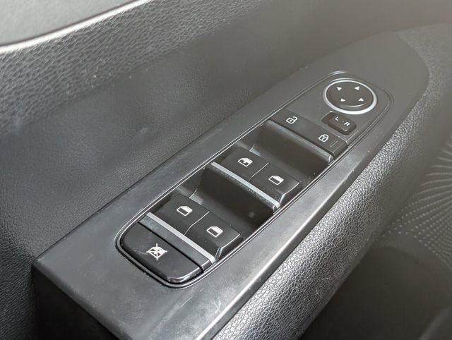 Used 2019 Kia Forte LXS image 25
