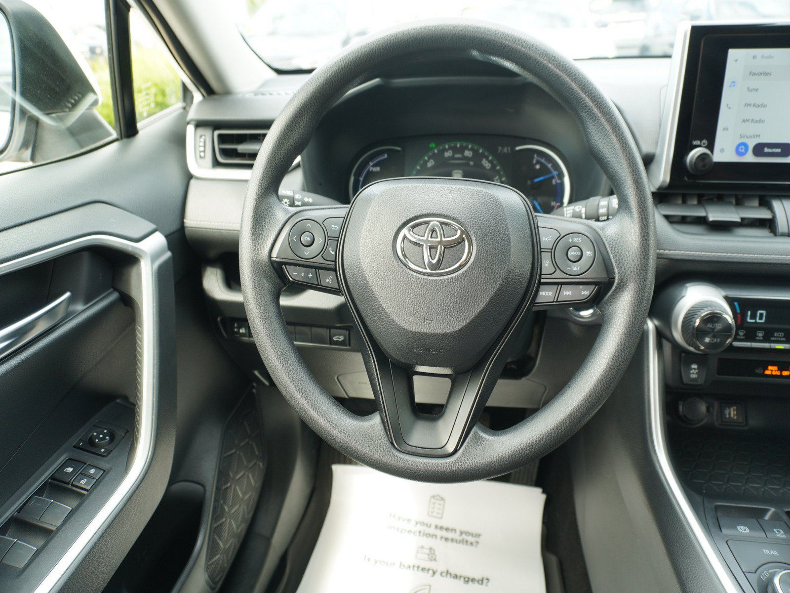 Used 2025 Toyota RAV4 XLE w/ Convenience Package AWD/4WD image 16