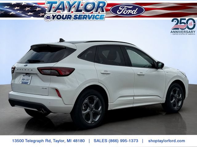 Certified 2024 Ford Escape ST-Line w/ Tech Pack #1 AWD/4WD image 4