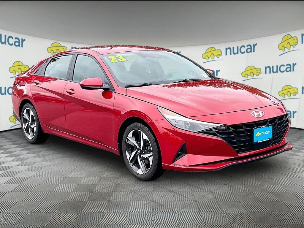 Used 2023 Hyundai Elantra SEL w/ Convenience Package FWD image 1