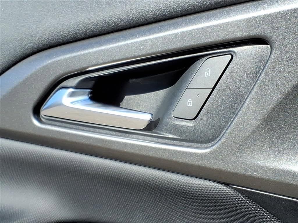 New 2026 Chevrolet Equinox EV LT FWD image 28