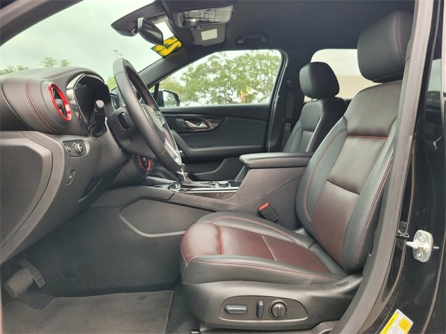 Used 2025 Chevrolet Blazer RS image 11