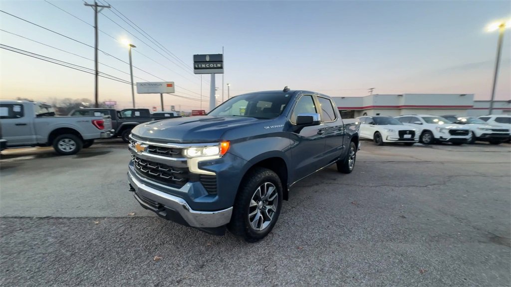Used 2024 Chevrolet Silverado 1500 LT video 4