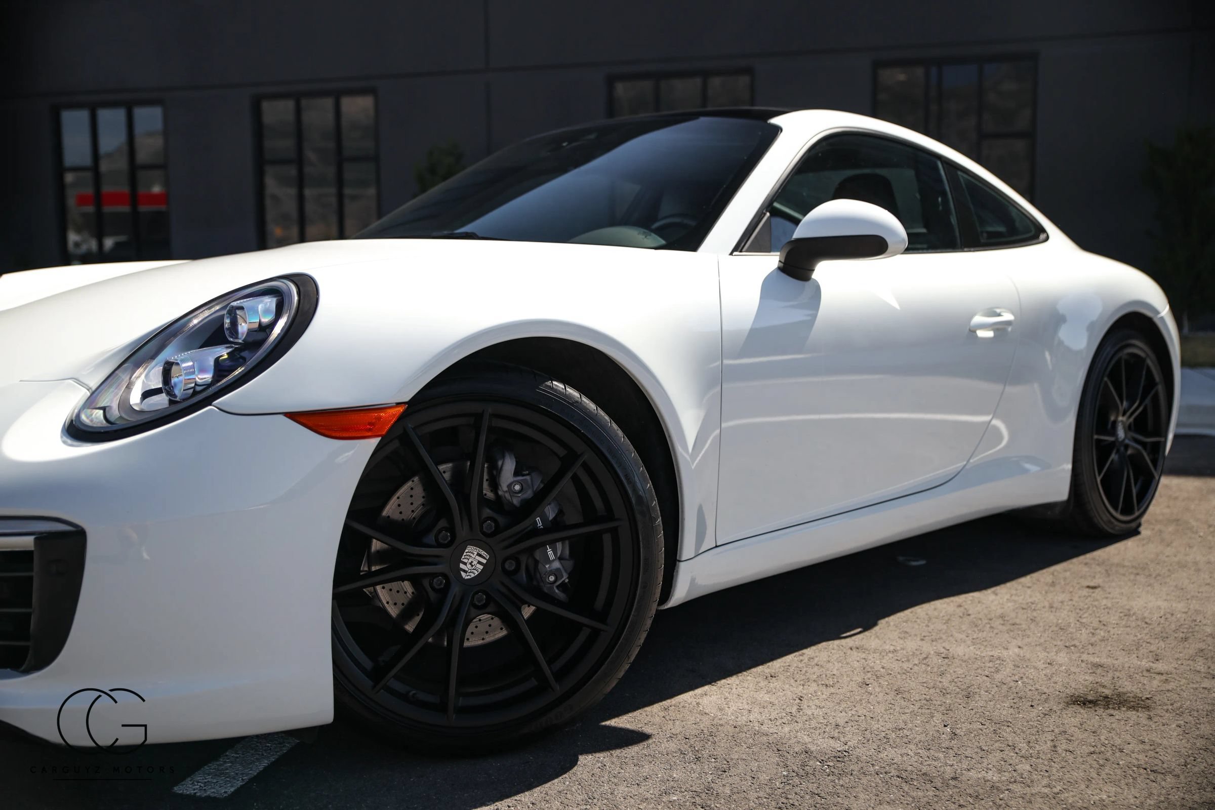 Used 2019 Porsche 911 Carrera image 6