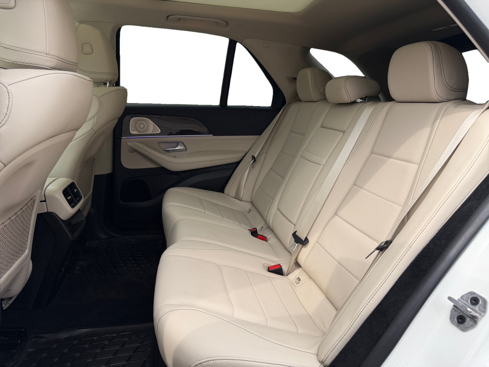 Used 2024 Mercedes-Benz GLE 350 4MATIC image 16