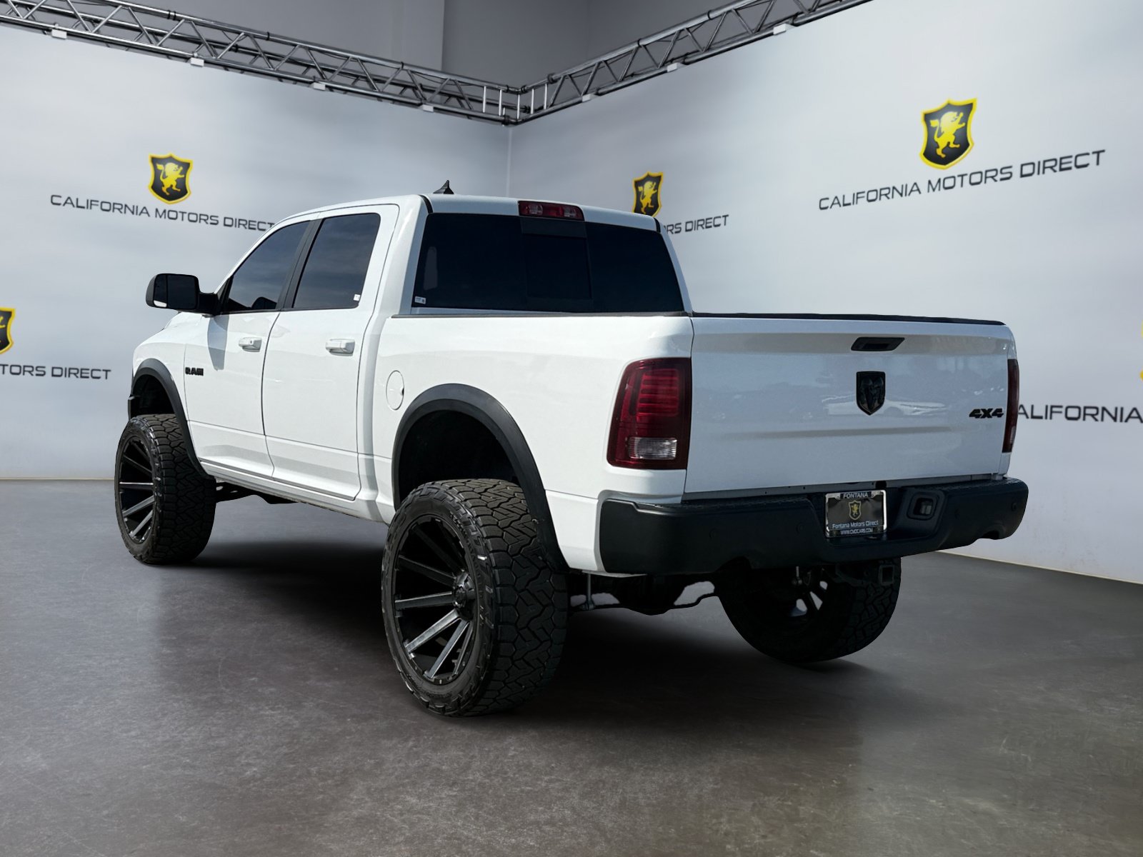 Used 2019 RAM 1500 Warlock AWD/4WD image 3