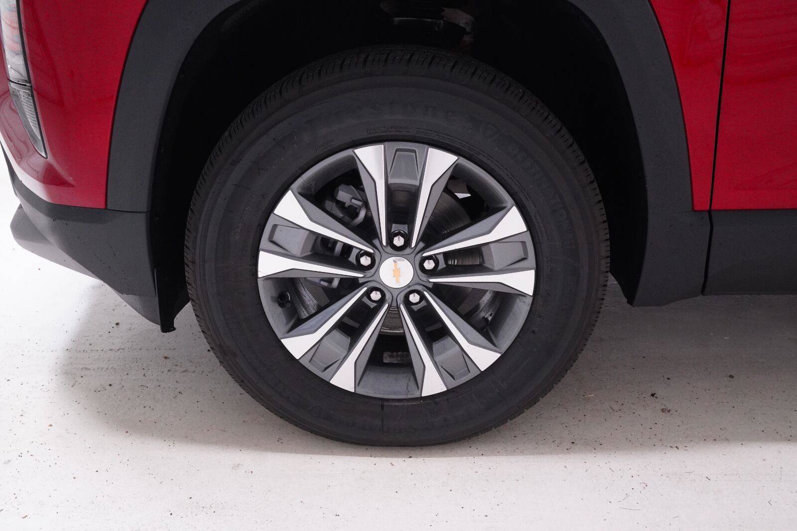New 2027 Chevrolet Equinox LT FWD image 35