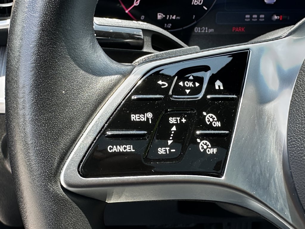 Certified 2025 Mercedes-Benz C 300 4MATIC Sedan image 28