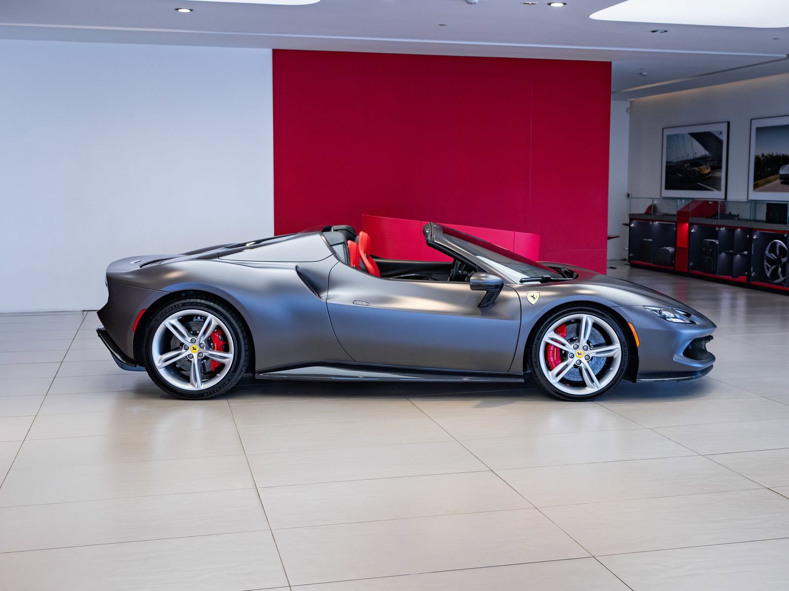 Used 2023 Ferrari 296 GTS image 7