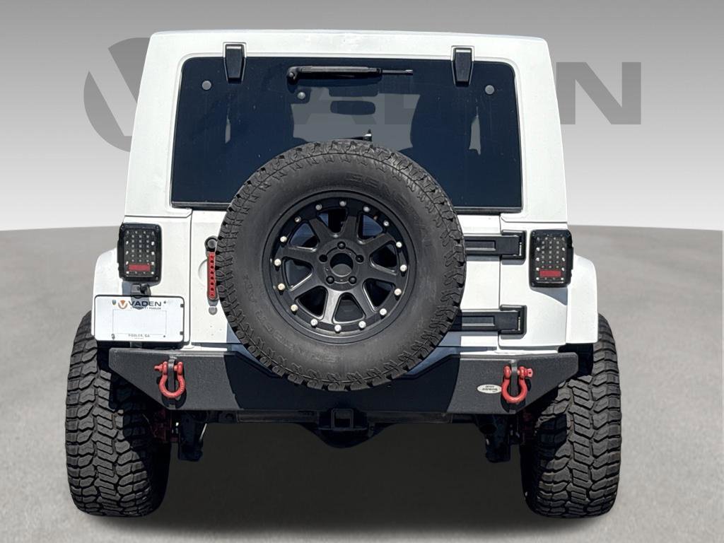 Used 2014 Jeep Wrangler Unlimited Sahara w/ Max Tow Package AWD/4WD image 15