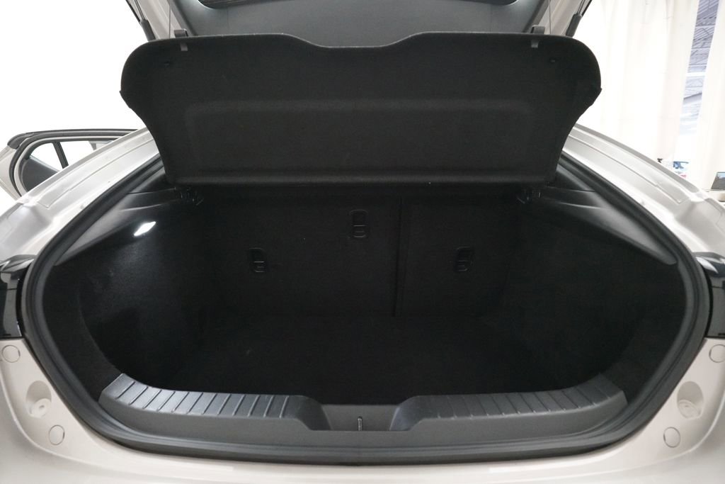 Used 2024 MAZDA MAZDA3 s image 10