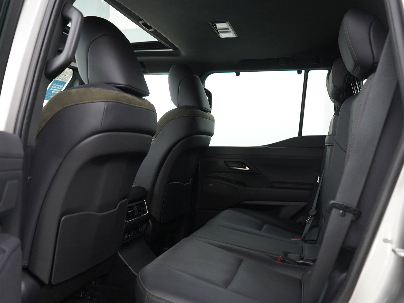 Used 2024 Lexus GX 550 image 18