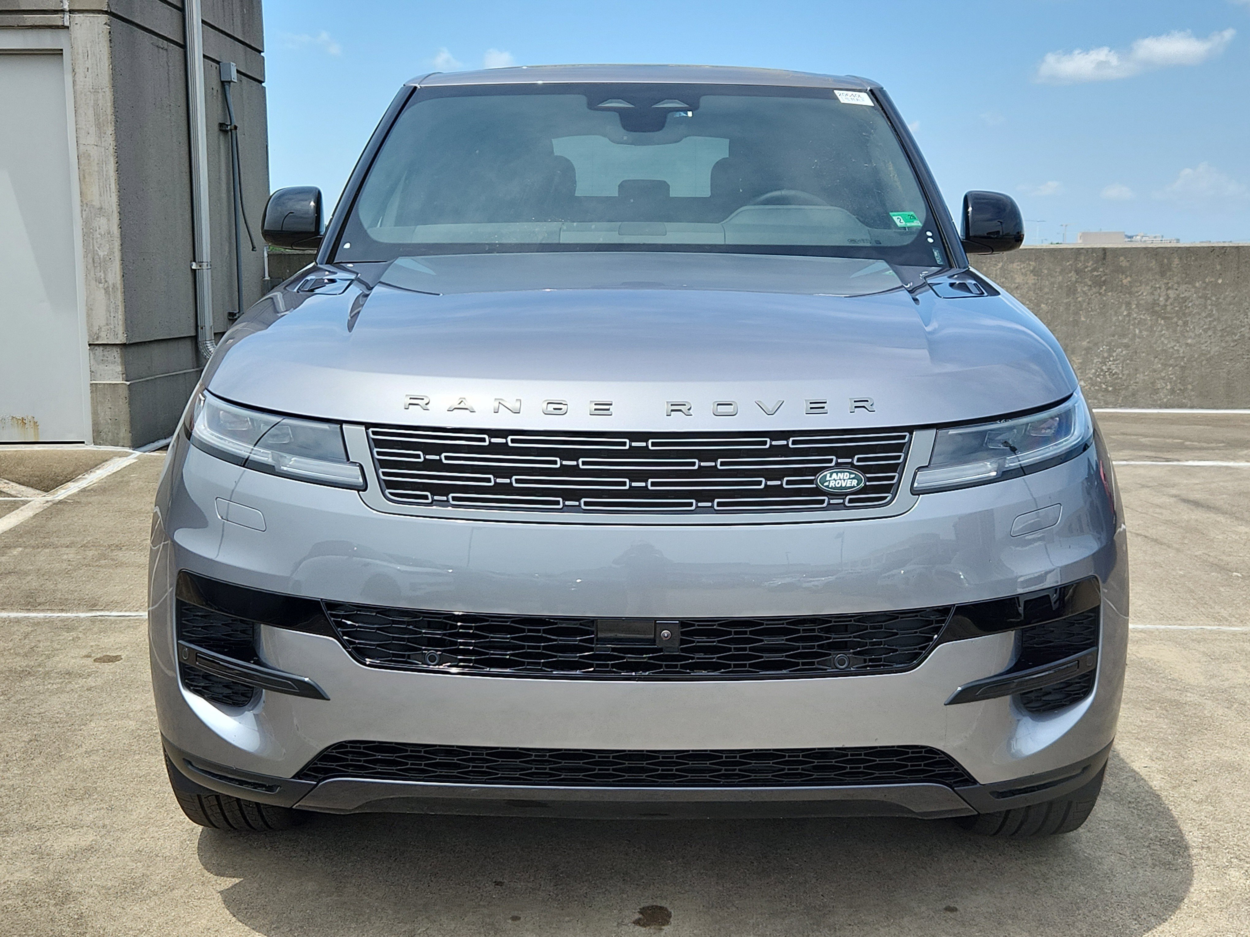 Certified 2025 Land Rover Range Rover Sport image 8