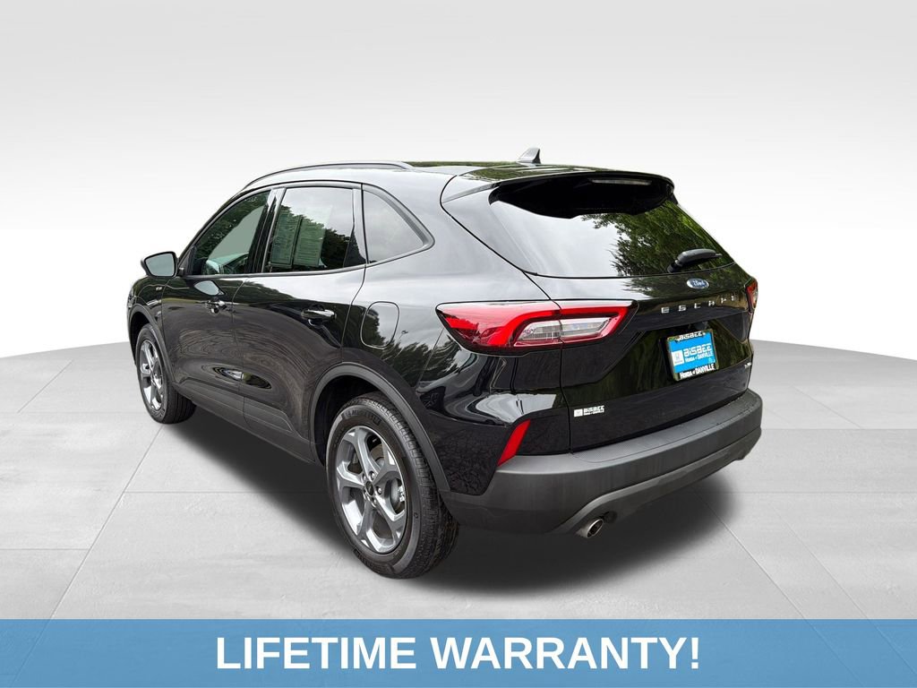 Used 2025 Ford Escape ST-Line AWD/4WD image 4