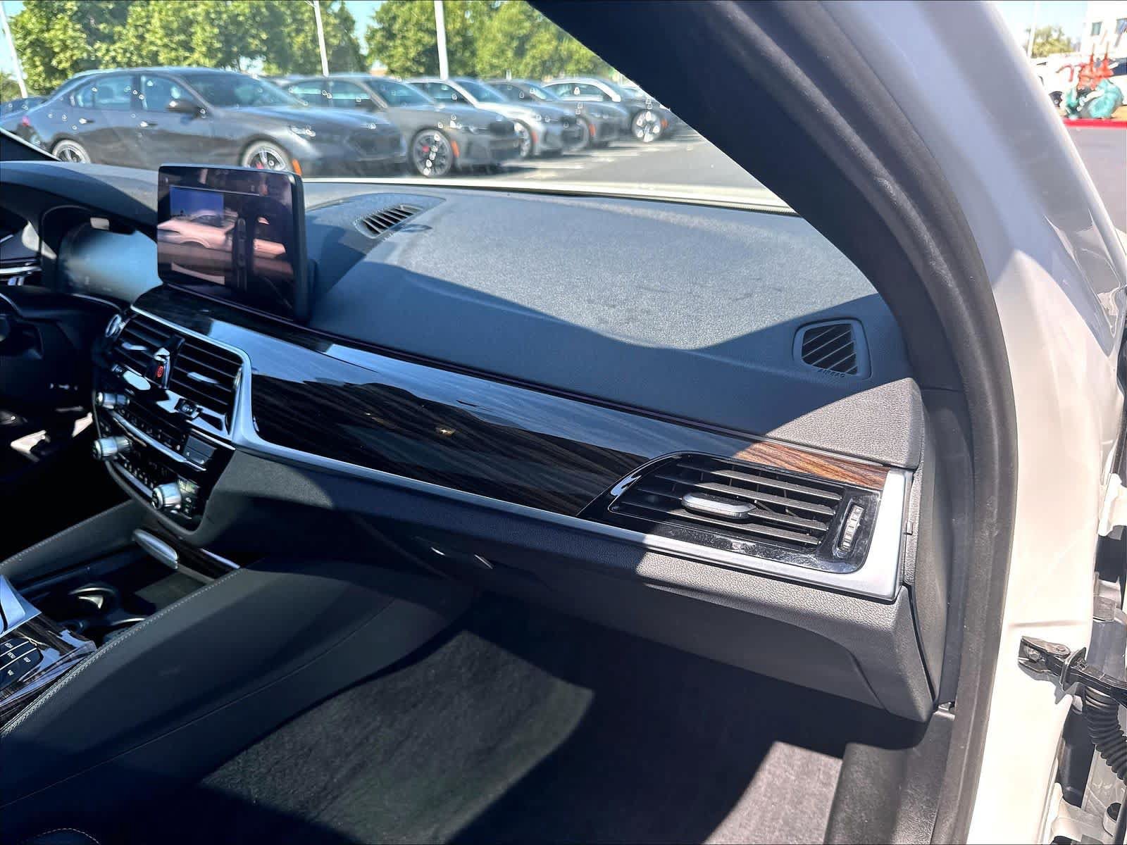 Certified 2023 BMW 540i w/ M Sport Package RWD image 25