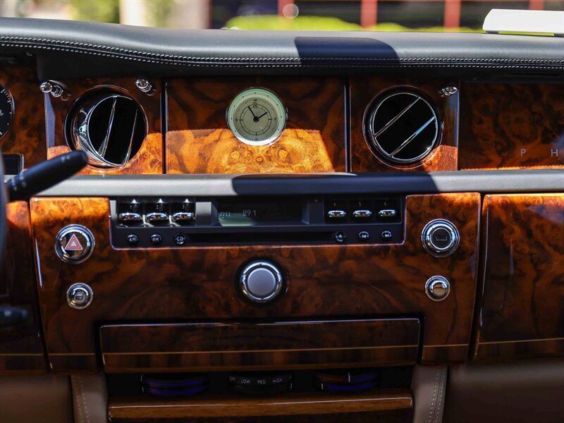 Used 2009 Rolls-Royce Phantom Sedan image 18