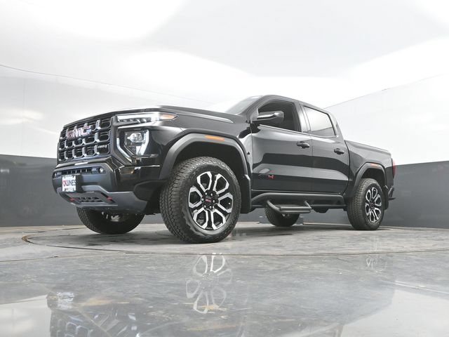 Used 2025 GMC Canyon AT4 w/ Nightfall Edition AWD/4WD image 52