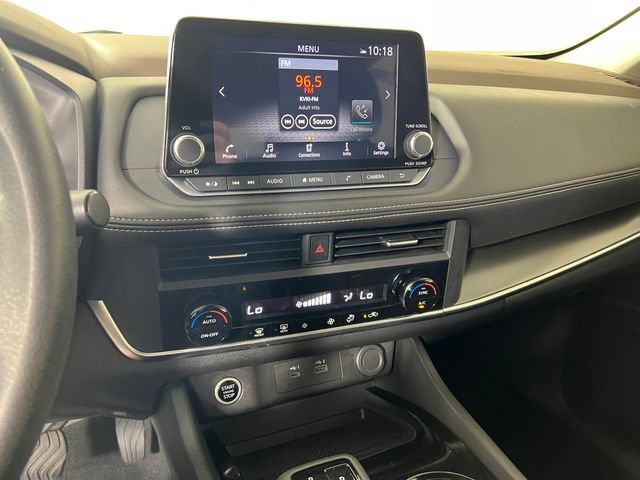 Used 2023 Nissan Rogue SV FWD image 18