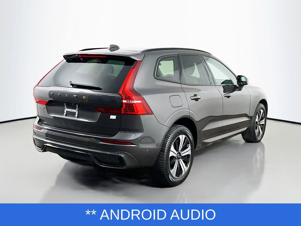 Used 2023 Volvo XC60 T8 Plus image 5