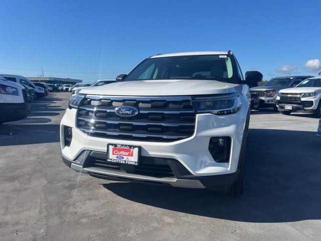 New 2025 Ford Explorer Active w/ Active Comfort Package image 1