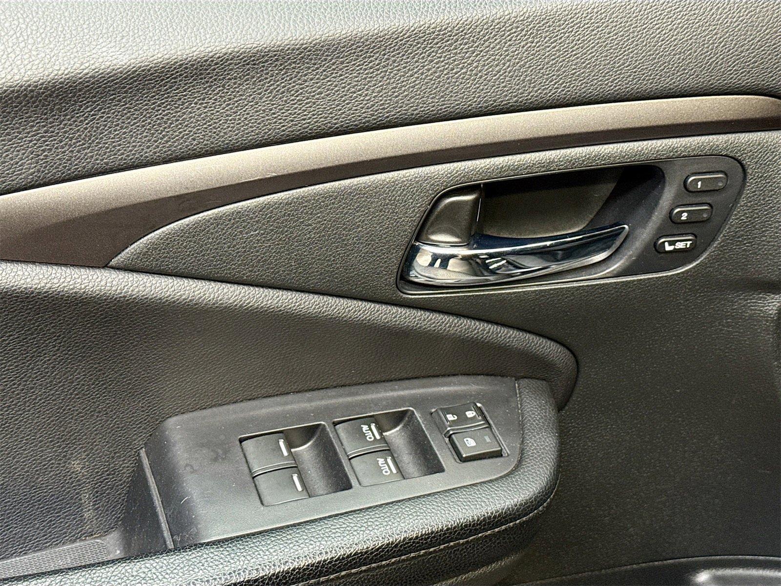 Used 2019 Honda Pilot EX-L image 18