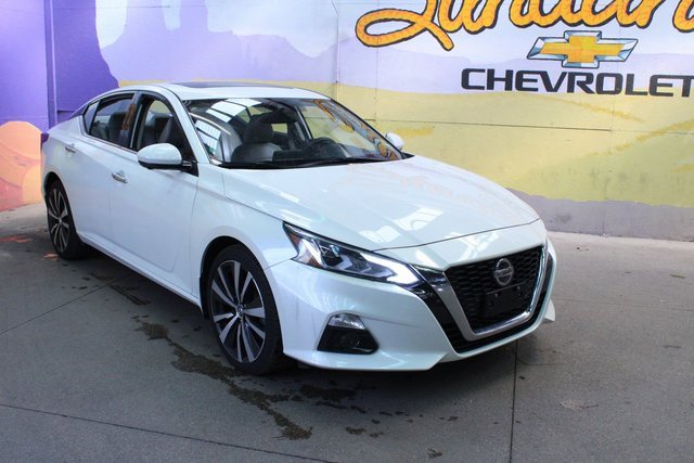 Used 2019 Nissan Altima 2.5 Platinum image 4
