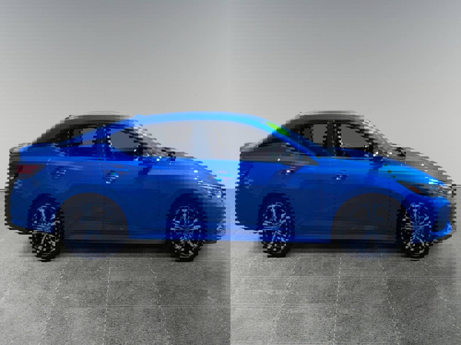 Used 2022 Nissan Sentra SR w/ SR Premium Package image 6