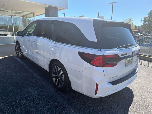 Used 2026 Honda Odyssey EX-L image 2