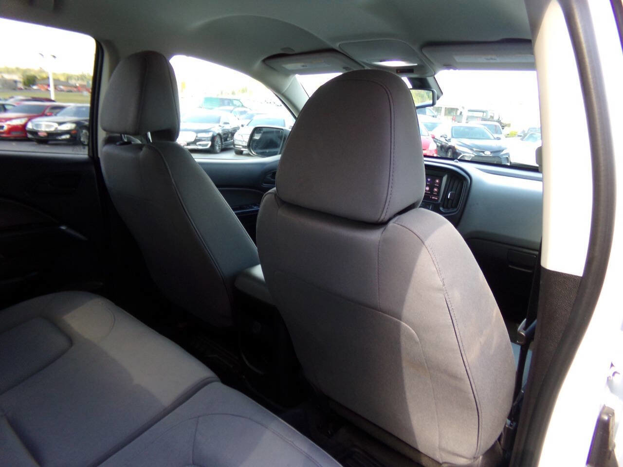 Used 2020 Chevrolet Colorado W/T w/ Custom Special Edition image 46