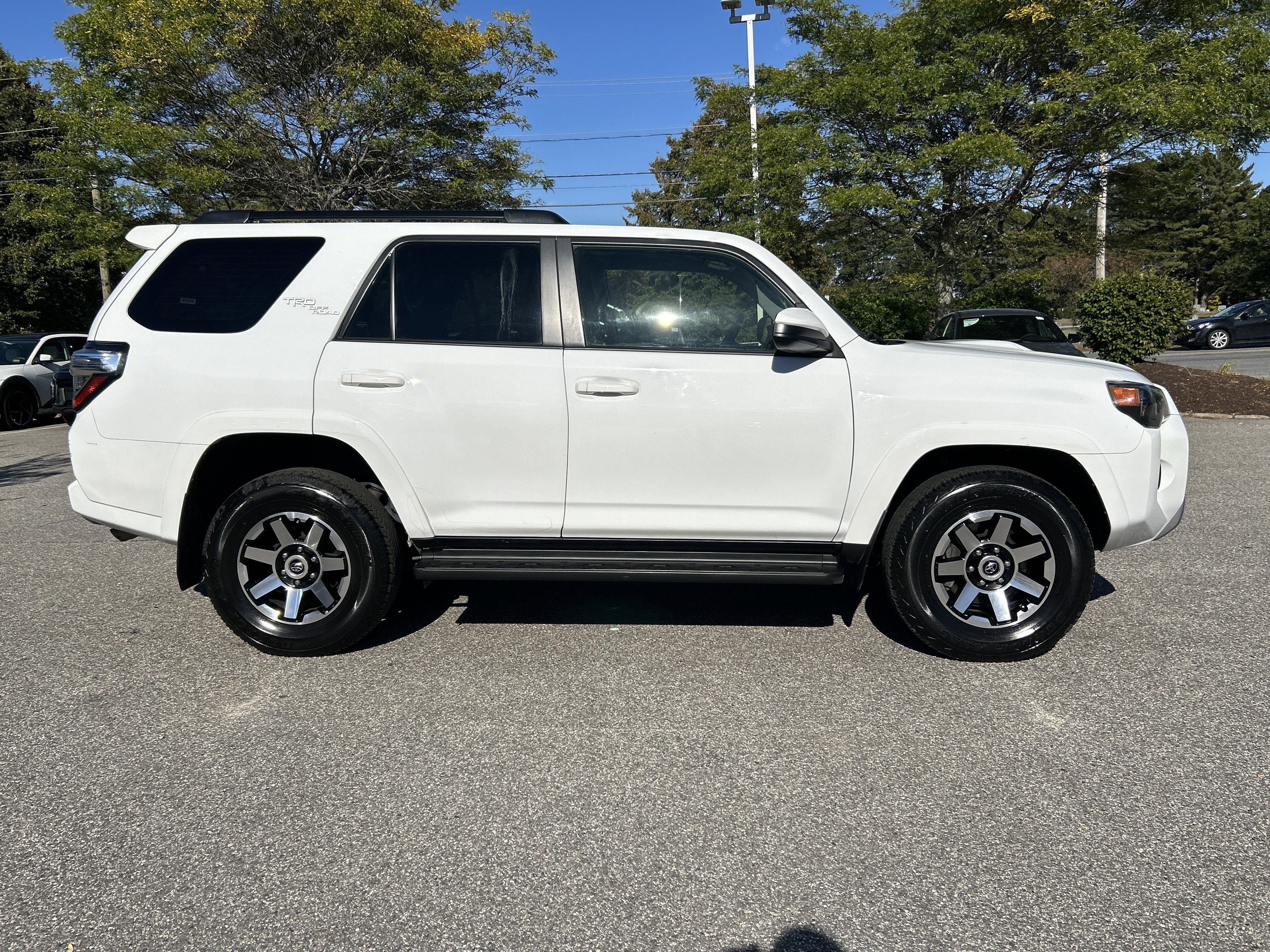 Used 2024 Toyota 4Runner TRD Off-Road image 4