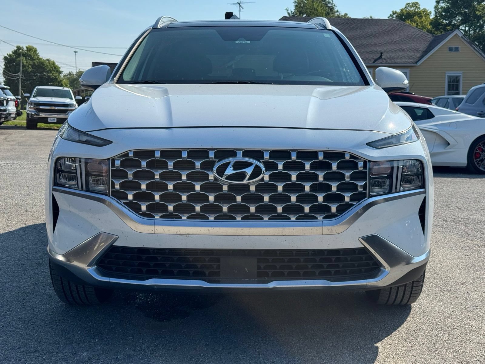 Used 2022 Hyundai Santa Fe SEL w/ Convenience + Premium Package AWD/4WD image 9