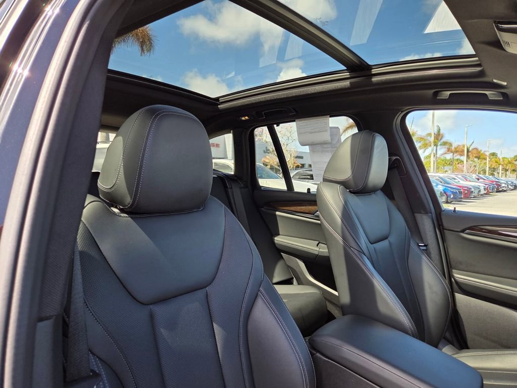 Used 2022 BMW X3 xDrive30i w/ Convenience Package AWD/4WD image 11