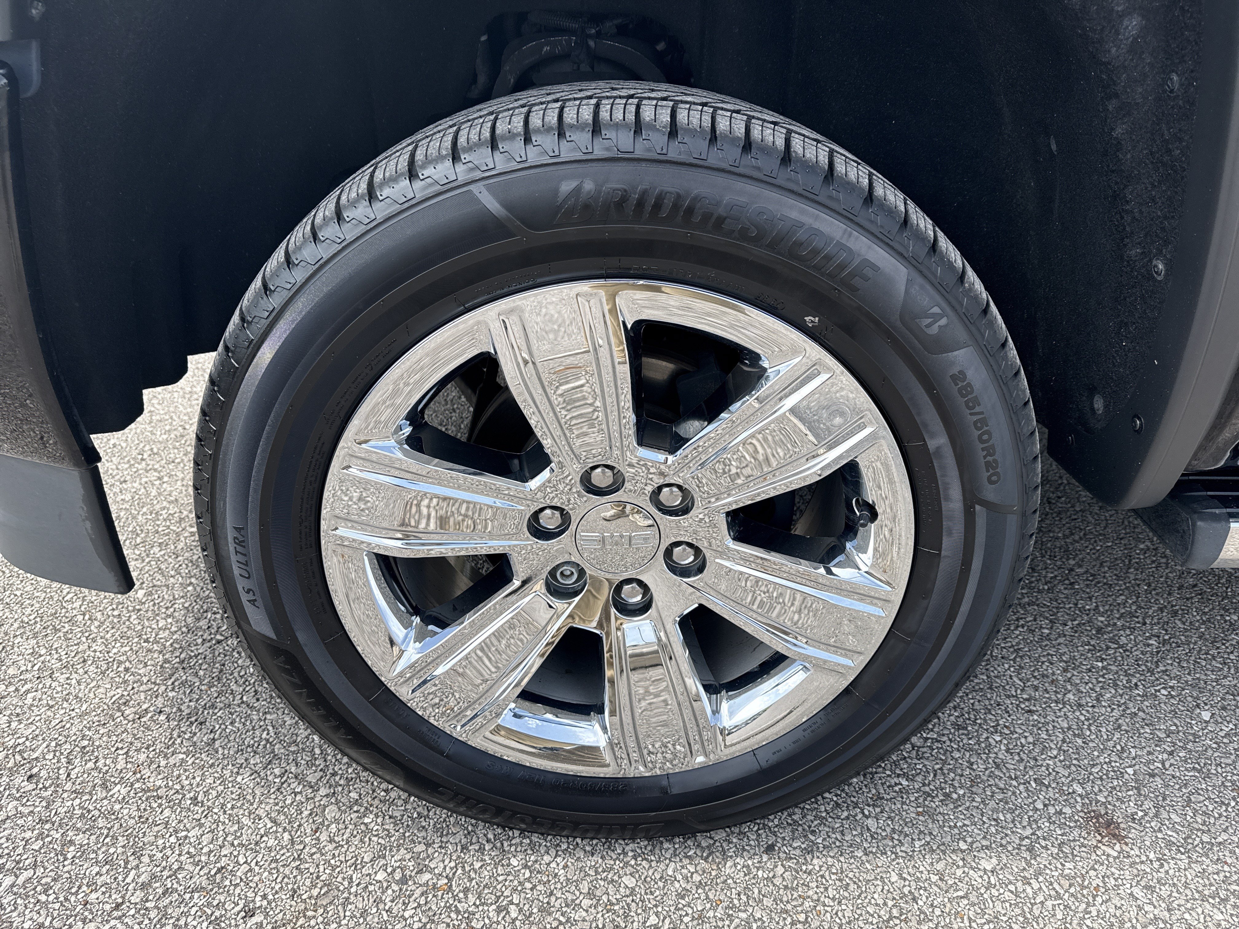Used 2018 GMC Sierra 1500 Denali w/ Denali Ultimate Package AWD/4WD image 12