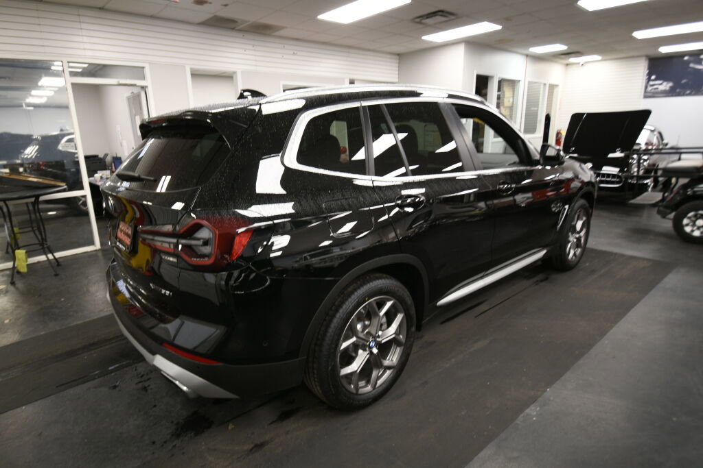 Used 2024 BMW X3 xDrive30i w/ Premium Package w/ZPA image 8