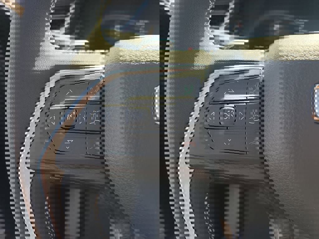 New 2026 Jeep Grand Cherokee Laredo X image 17