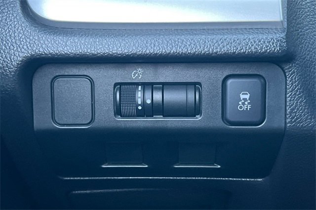 Used 2017 Subaru Crosstrek 2.0i Premium image 29