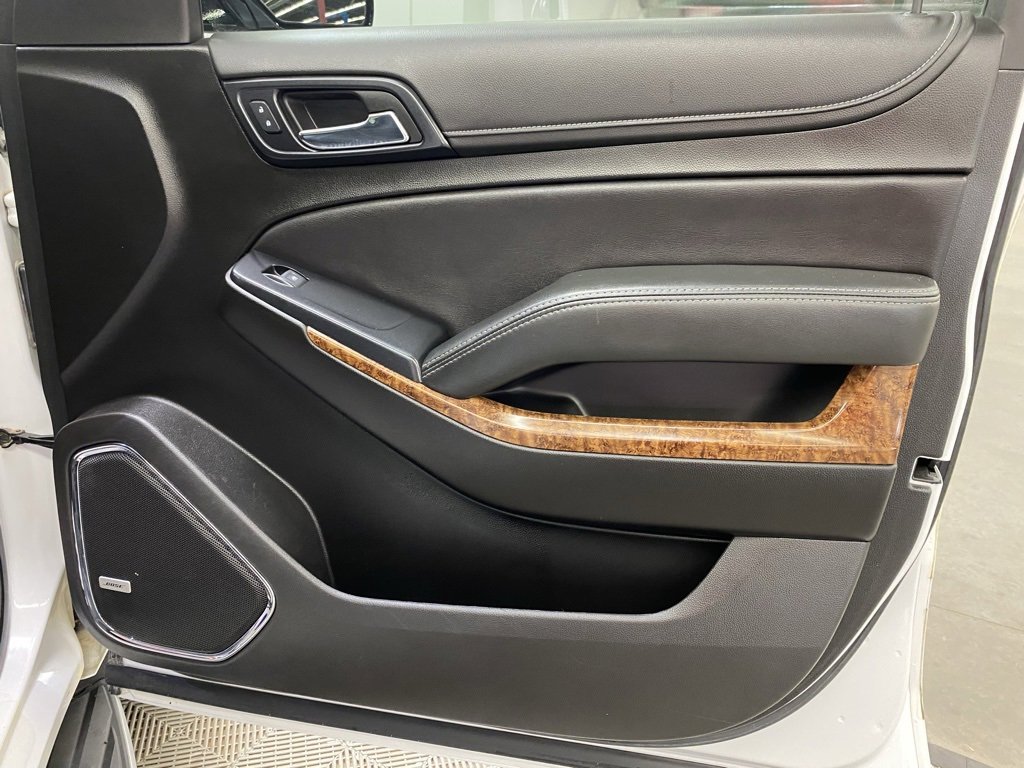 Used 2019 Chevrolet Suburban Premier image 38