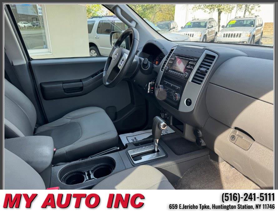 Used 2013 Nissan Xterra S w/ Value Package AWD/4WD image 25