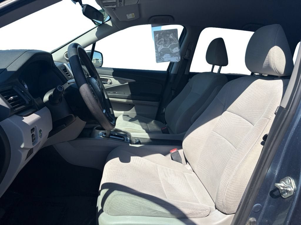 Used 2018 Honda Pilot EX image 10