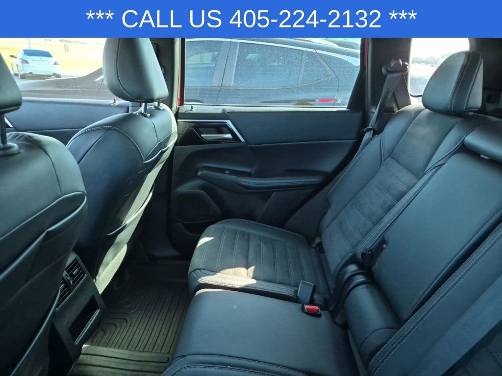 Used 2023 Mitsubishi Outlander SE AWD/4WD image 18