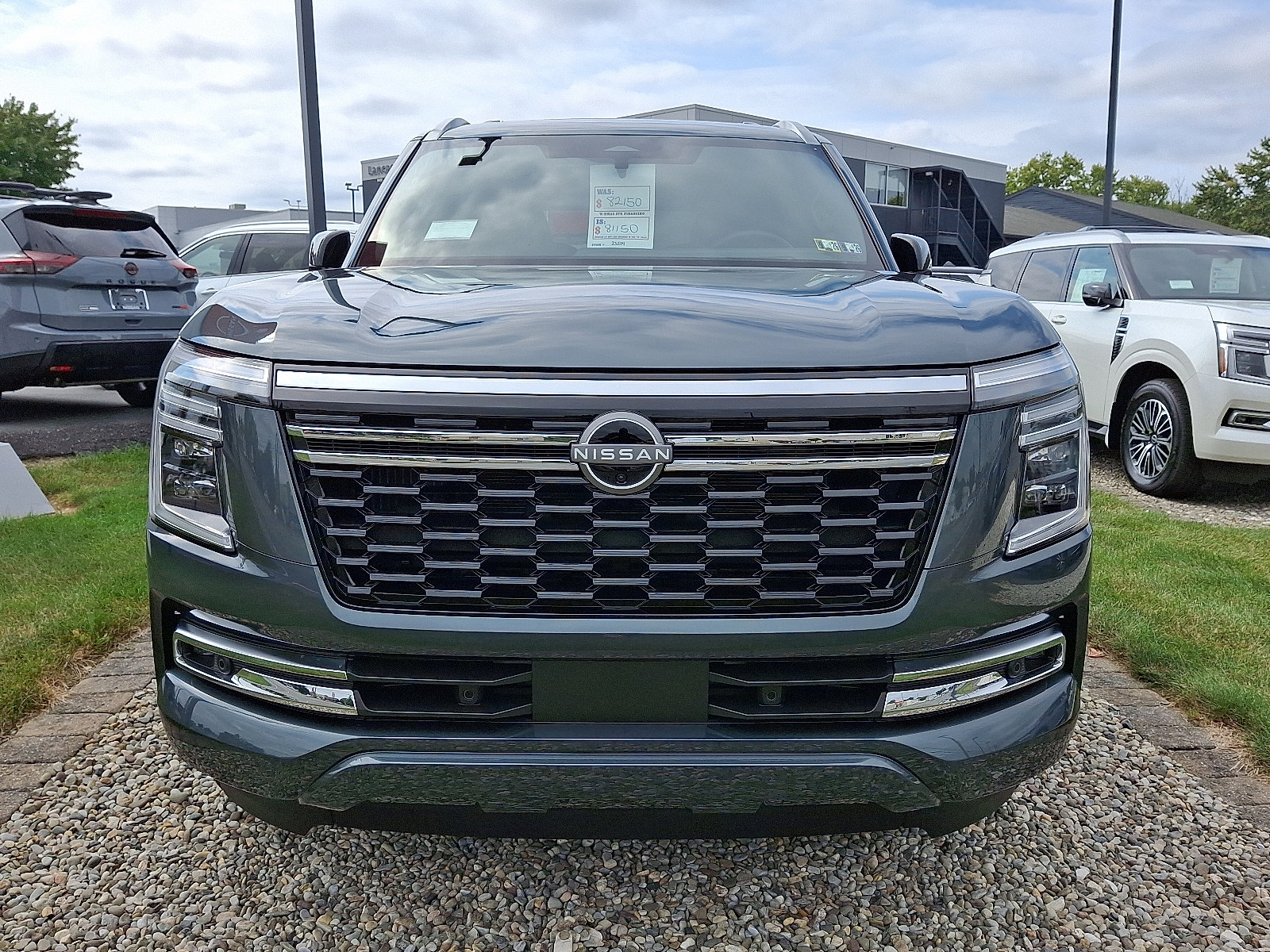 New 2026 Nissan Armada Platinum image 2