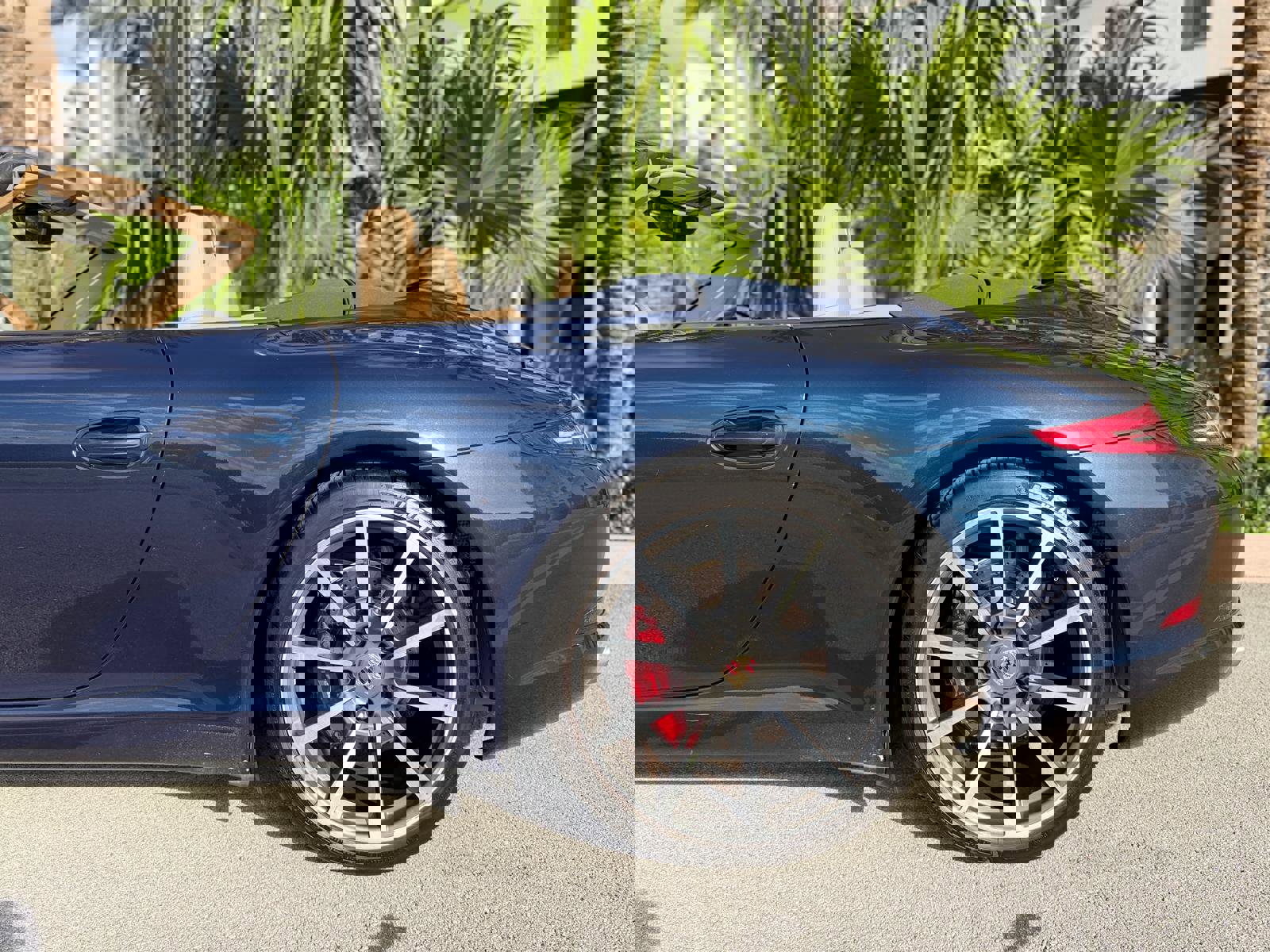 Used 2013 Porsche 911 Carrera S image 21