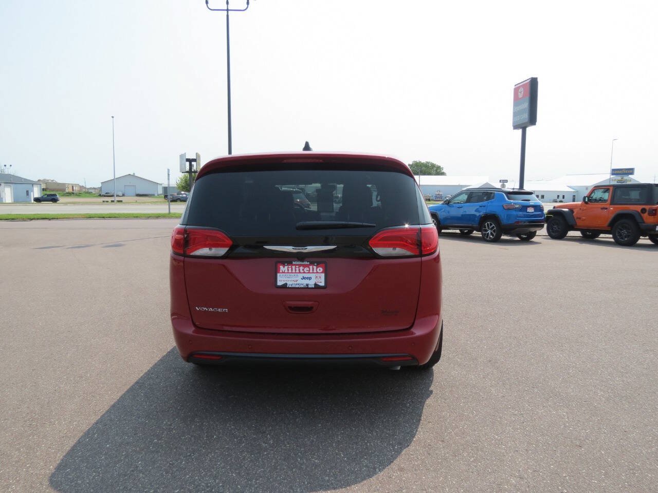 New 2026 Chrysler Voyager LX FWD image 6
