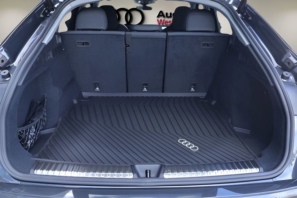New 2025 Audi Q5 Premium Plus AWD/4WD image 16
