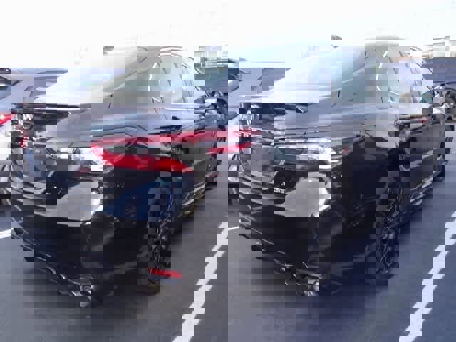 Used 2024 Toyota Camry XSE image 4