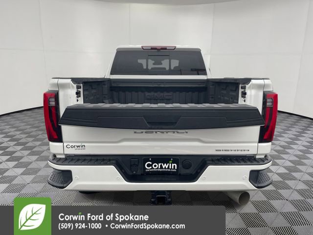 Used 2025 GMC Sierra 3500 Denali image 21